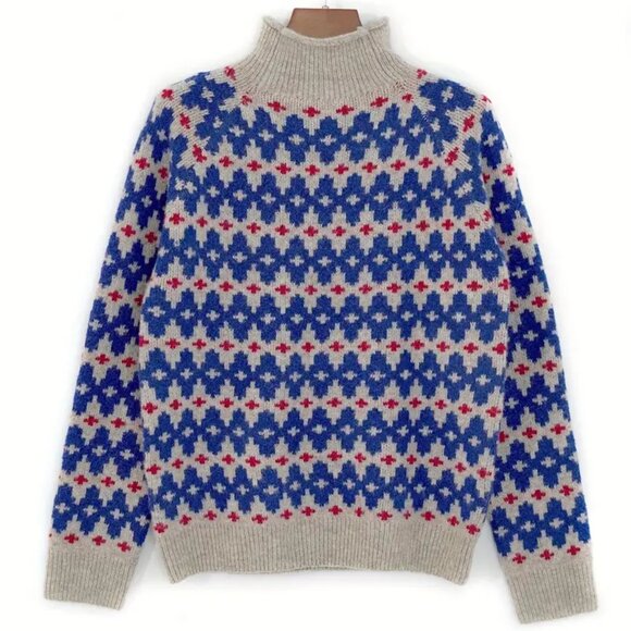 High Neck Patterned Cozy Pullover Sweater - Picture 3 of 3